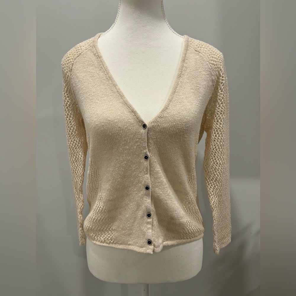 Lucky Brand Cardigan Sweater M Off White Buttons 3/4 sleeve 53% Linen Easter